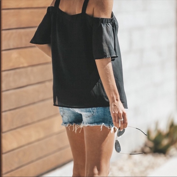 ❗️NEW ARRIVAL❗️Geometric Inspiration - Picture 2 of 6